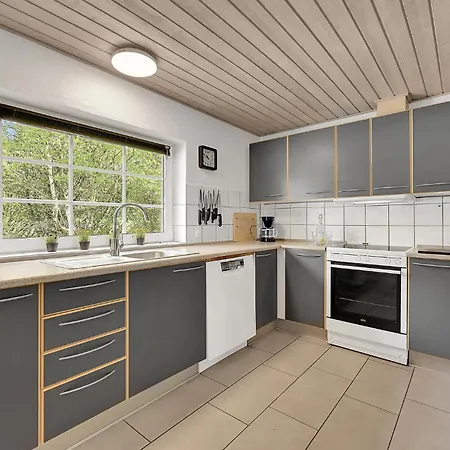 Vakantiehuis Gorgeous In With Kitchen *